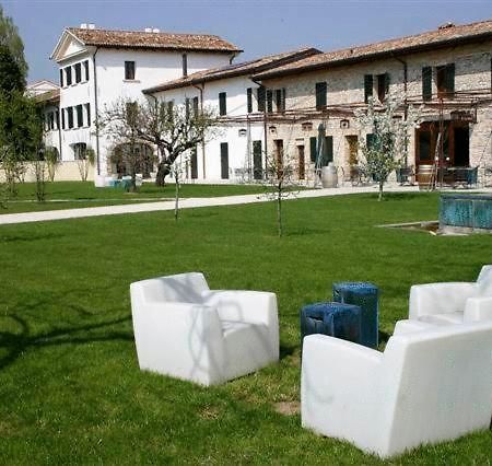 Hotel Fossa Mala Fiume Veneto Esterno foto