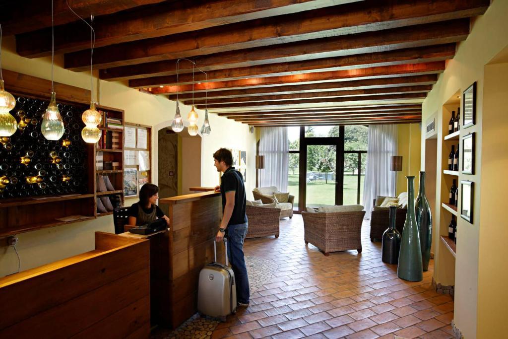 Hotel Fossa Mala Fiume Veneto Esterno foto